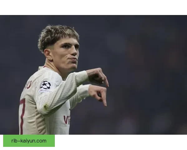 奥纳纳近期比赛稳定性逐渐提升，引发外界关注