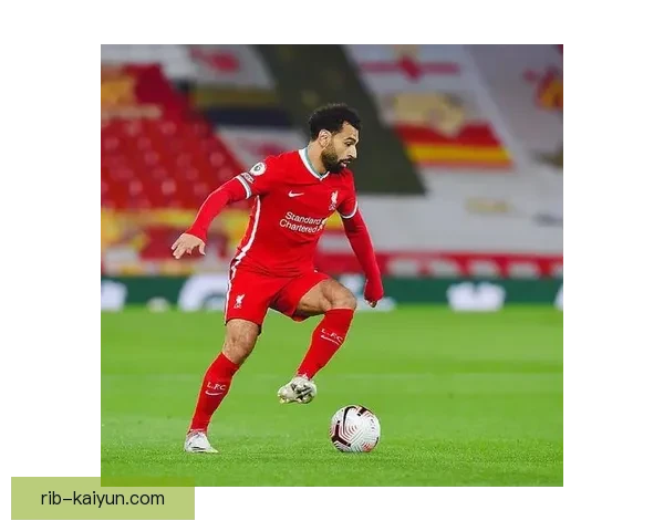 英超埃泽状态回暖，近期表现稳健值得关注